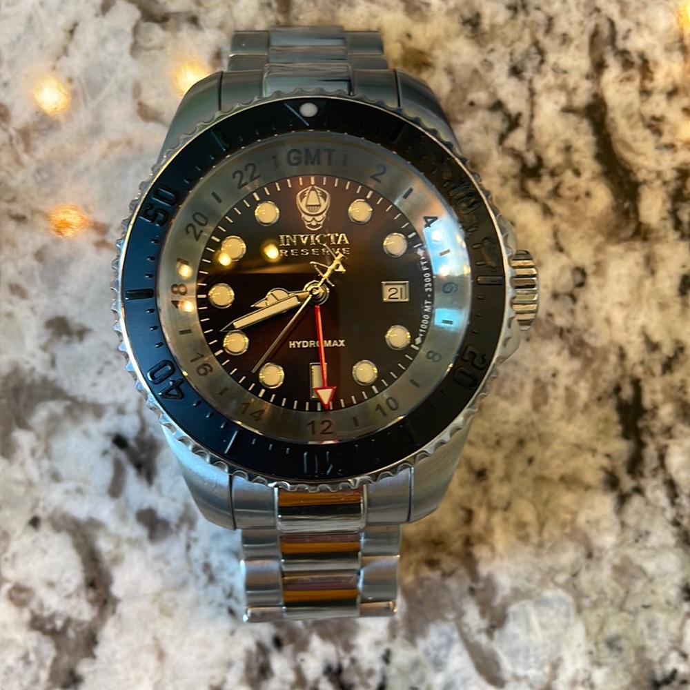 Invicta hydromax